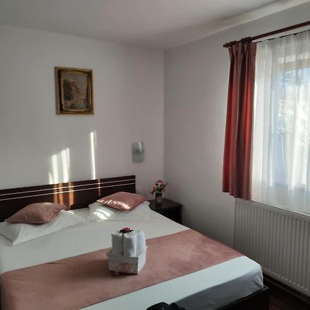Casa Fabrizio Otel Călimăneşti Dış mekan fotoğraf